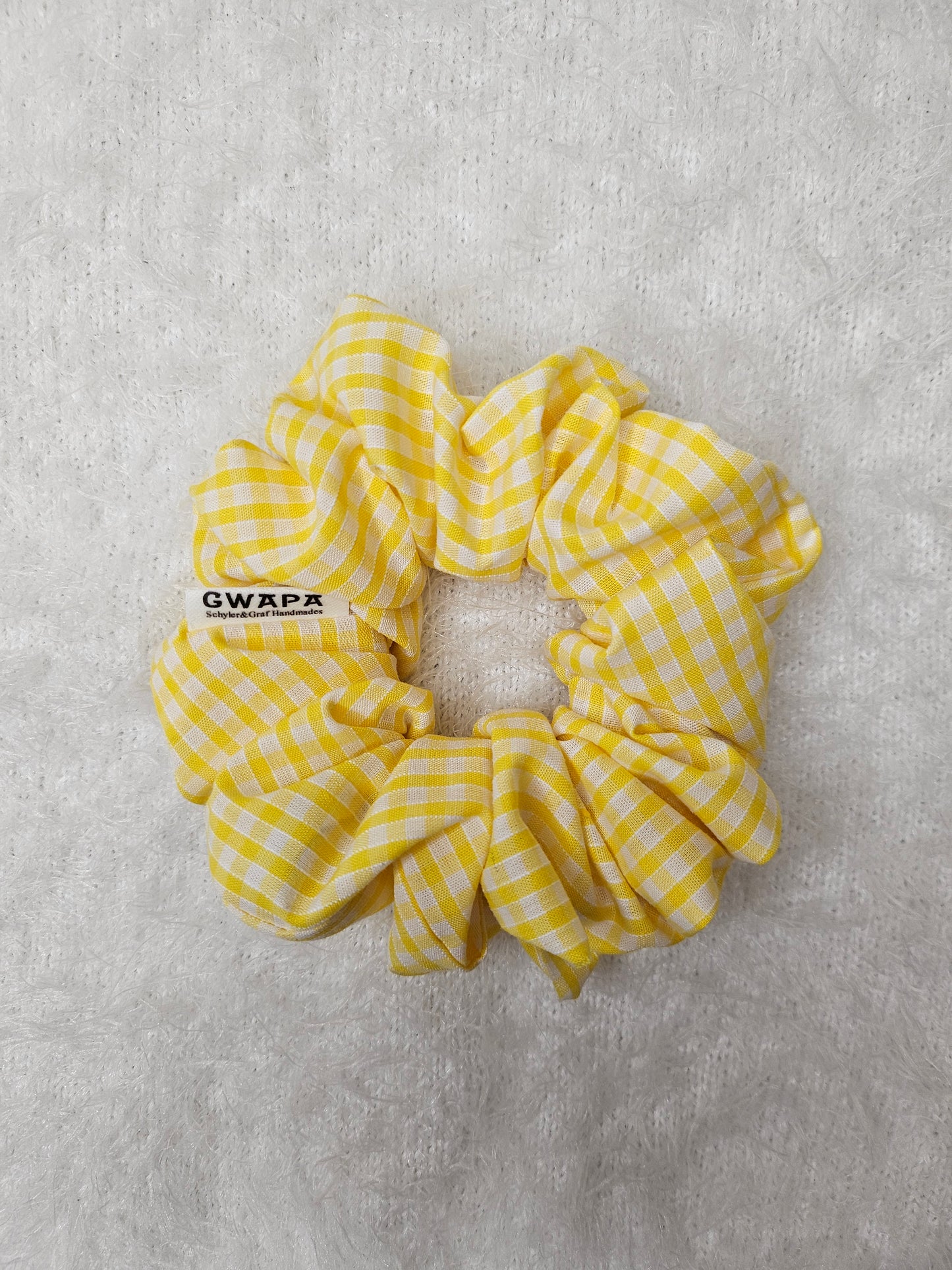 Mia standard scrunchie