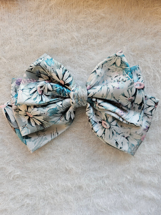 Ivy triple layer hairbow